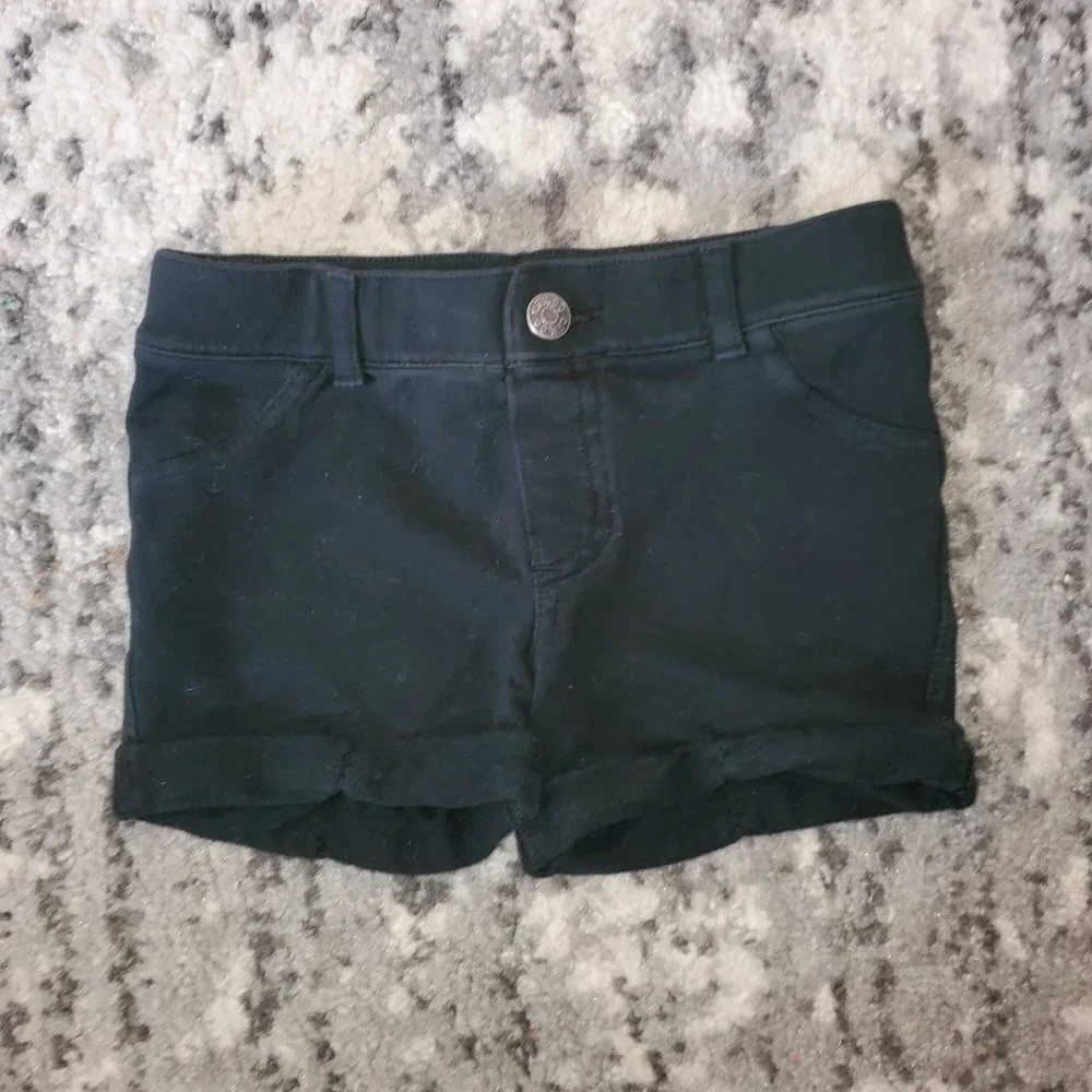 Girls Set of 4 Shorts~~ M (6/7/8)